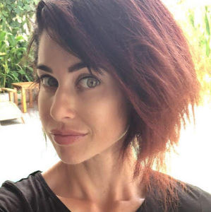 Meet your Posher, Carly